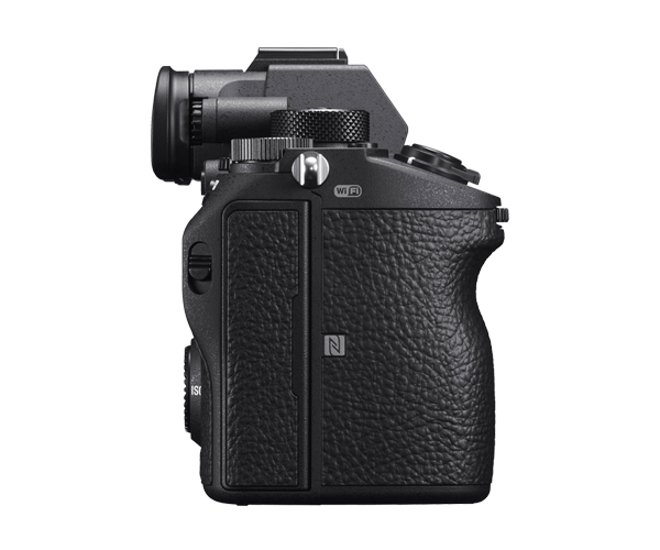 https://logico.com.vn/may-anh-full-frame-sony-alpha-a7r-mark-iiia-body-5.png