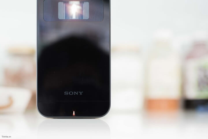 Sony giới thiệu máy chiếu Android Xperia Touch