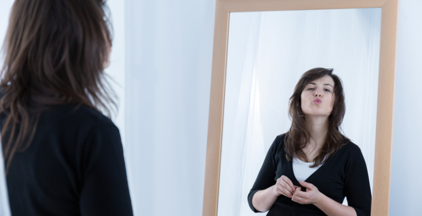 Các kiểu chụp ảnh trước gương đèn Flash7