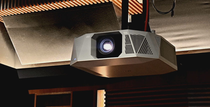 Độ sáng 6.000 lumen – Trải nghiệm hình ảnh rực rỡ như TV khổng lồ