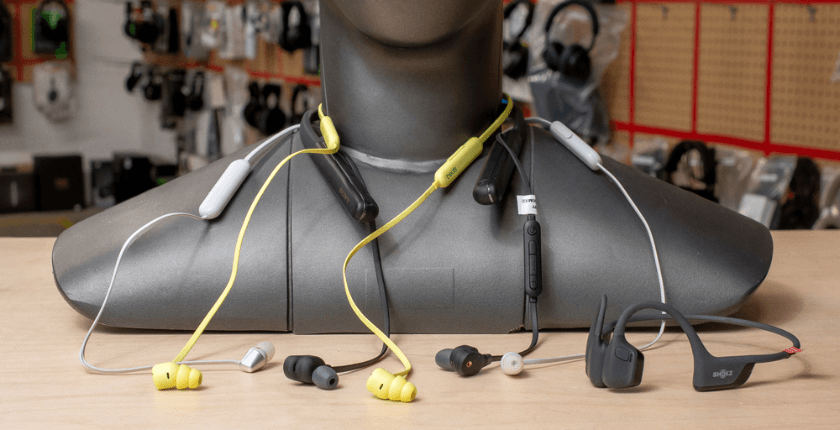Cách đeo tai nghe Bluetooth cơ bản