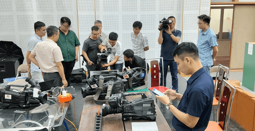 bảo dưỡng hệ thống Sony tại Báo và PTTH Ninh Bình3