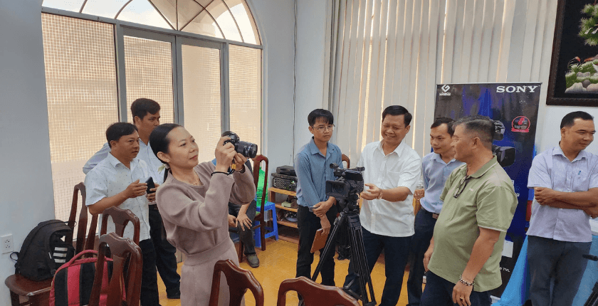 tập huấn nghiệp vụ truyền hình tại Cà Mau-anh3