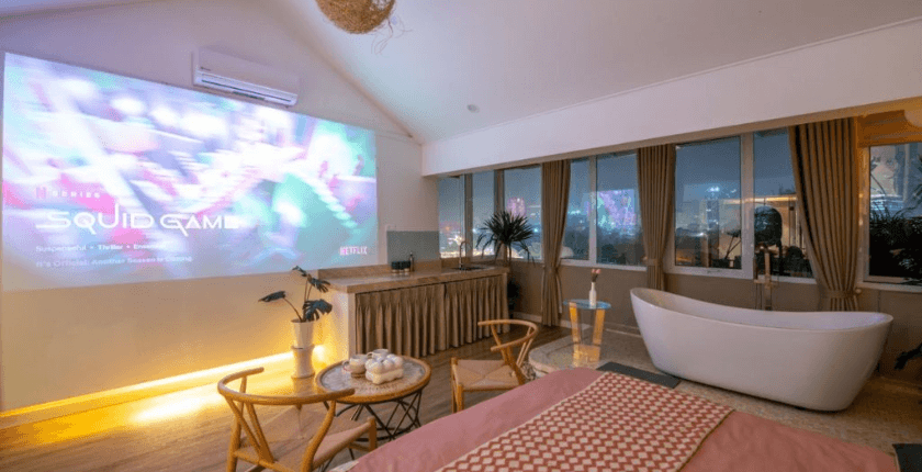 Kinh nghiệm mua máy chiếu cho homestay giải trí xem phim-anh3