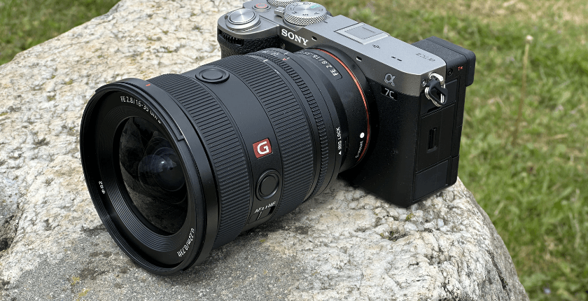 Máy ảnh Full Frame Sony Alpha A7C II