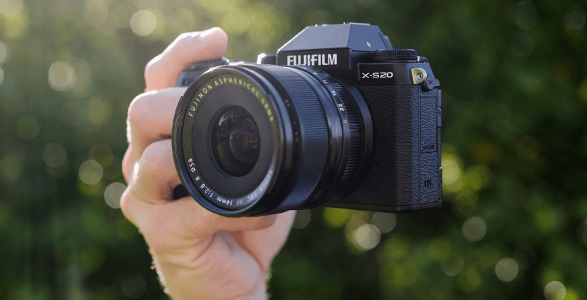 Fujifilm X-S20