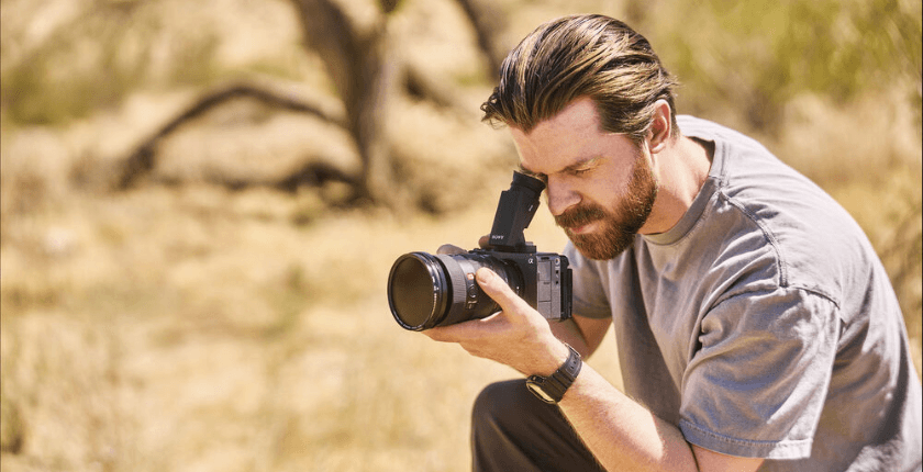 Màn hình xoay lật Sony FX5